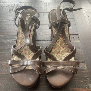 Mudd Brown Strappy Platform Wedges